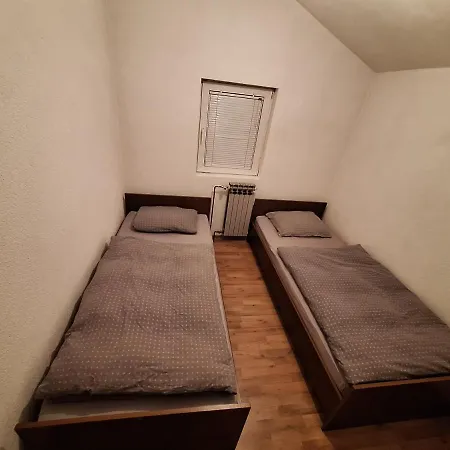 Ivan Apartamento *